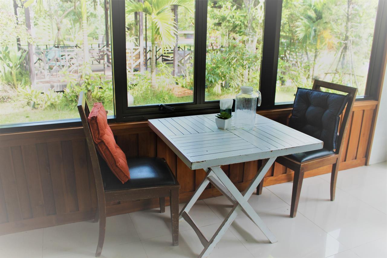 The Creek Villa Loei Exteriör bild